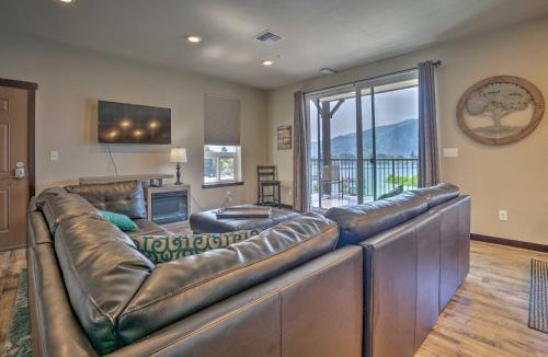 Wapato Point House | Cozy Manson Condo on Lake Chelan w/Pool Access!