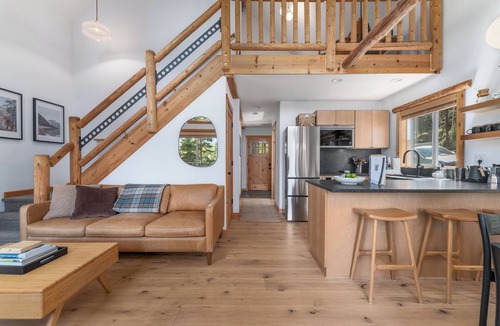Cle Elum Cabin | Cozy Modern Cabin on 2 Acres in Teanaway Valley