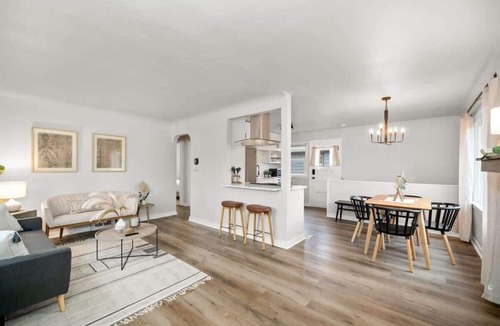 Spokane House | Cozy & Modern Downriver Spokane Home