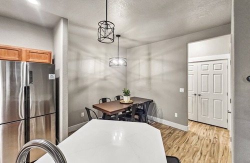 Donnelly Villa | Cozy Mountain Retreat Near Tamarack & Lake Cascade