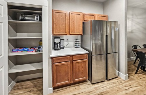 Donnelly Villa | Cozy Mountain Retreat Near Tamarack & Lake Cascade