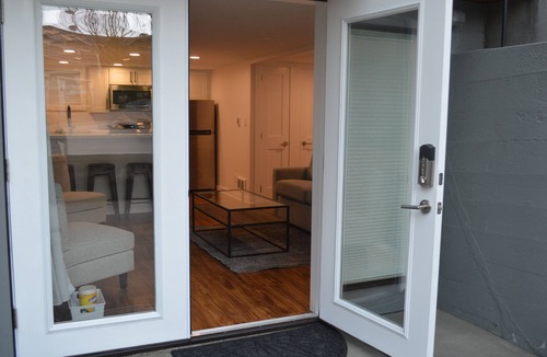 Crown Hill Apartment | Cozy North Seattle 1-Bedroom with Private Patio Near Park Hiking Trails