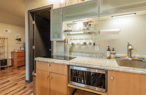 Spokane Apartment | Cozy Private Studio in peaceful North Spokane community on Five Mile Prairie