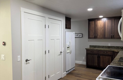Lewiston House | Cozy Remodeled 4BR Home, Hot Tub Oasis, and 85" TV
