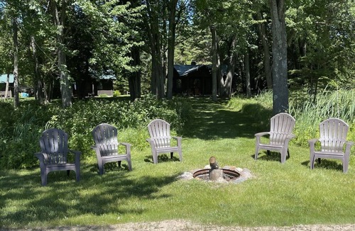 Cheboygan Cabin | Cozy, rustic log cabin on Mullett Lake #6