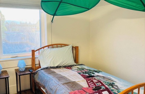 South End House | Cozy Studio Ghibli theme stay in Tacoma