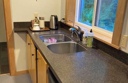 Deming Apartment | Cozy Studio in the Stunning Welcome Valley