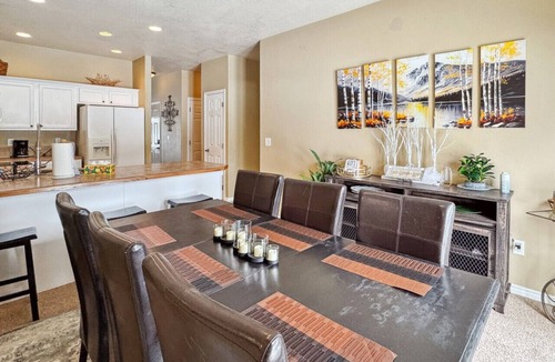 Donnelly Cabin | Cozy townhome near Tamarack