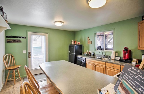 Winchester Cabin | Cozy Winchester Lake Cabin: Hunting/Fishing Haven!