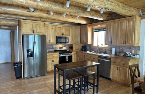 Dubois Cabin | Cracked Noggin Lodge
