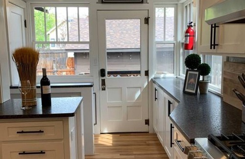 Walla Walla East House | Craftsman on Whitman · Updated Craftsman on Whitman, Close to Everything!