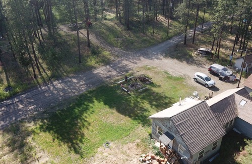 Wellpinit Cottage | Creek House 509: Quiet little cottage on the creek