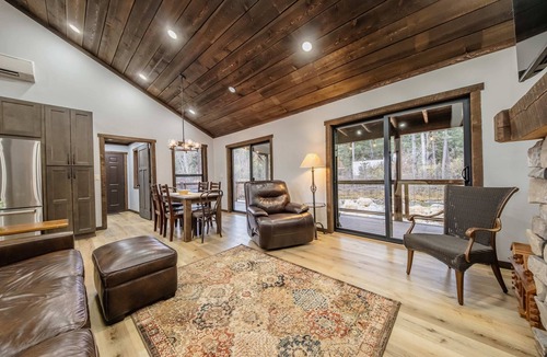 Eureka House | Creekside Cabin – Very Secluded!
