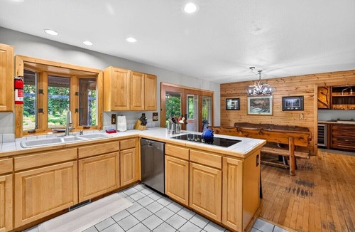 McCall Cabin | Creekside Cabin w/Fire Pit, Game Loft & 5 Miles to Downtown McCall