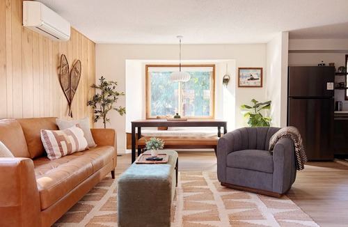 Mount Hood Village Cabin | Creekside Cozy Cabin, Hot Tub, Community Pool