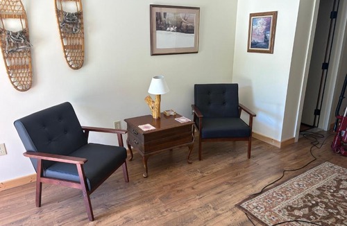 Buffalo Hotel | Creekside Downtown Vacation Suites, Only Adults 25 or older