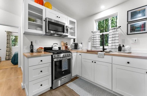 Sequim House | Creekside Escape A Designer Tiny House Minutes From Town