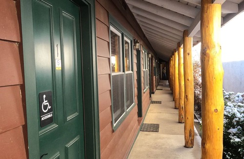 Markleeville Hotel | Creekside Lodge