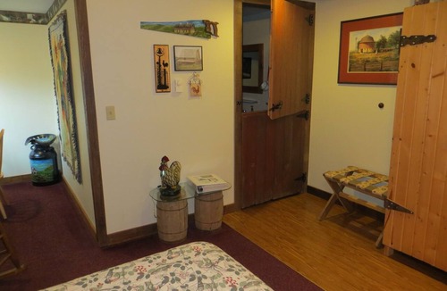 Mason City Bed & Breakfast | Cupola Inn Bed & Breakfast