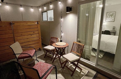 Columbia City House | Cute/Cozy Private Suite In South Seattle! Light Rail Convenient!