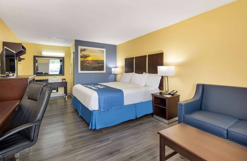 Muscle Shoals Hotel | Days Inn by Wyndham Muscle Shoals Florence