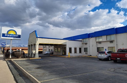 Pocatello Hotel | Days Inn by Wyndham Pocatello University Area