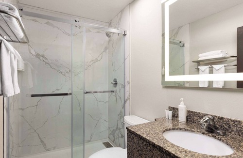 Williams Hotel | Days Inn by Wyndham Williams