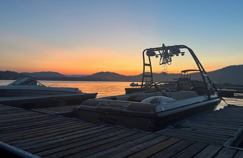 Loon Lake House | Deer Lake Cabin Retreat with private beach access - quiet clean lake!