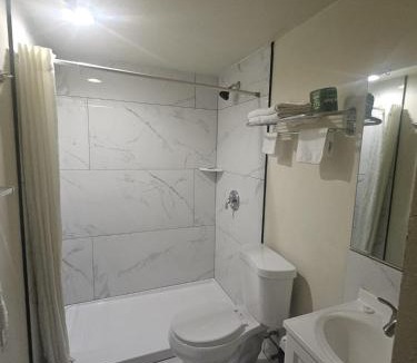 Lents Hotel | Del Rancho Motel