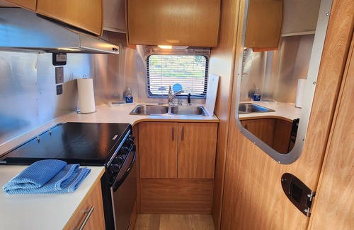 Kane County House | Deluxe 20 foot Airstream at Paria River Ranch