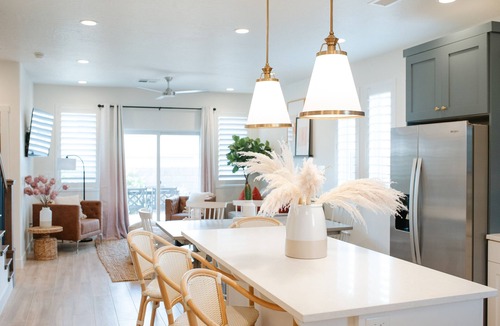 Washington Fields House | 🏜️Desert Getaway🏜️ Exclusive spring rates | Pet Friendly