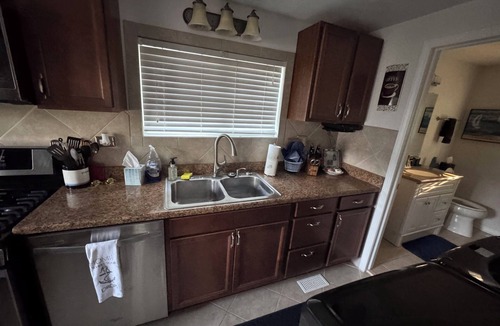 Cassopolis House | Diamond Lake Hideaway
