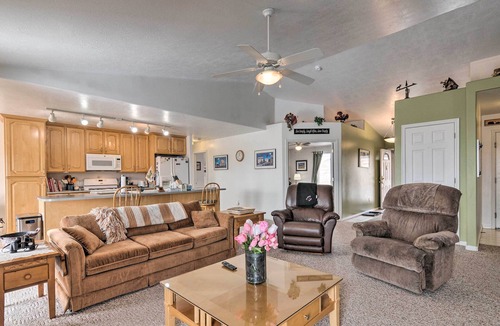 Sevier County Apartment | Direct ATV Trail Access! Aurora Group Hub w/Views