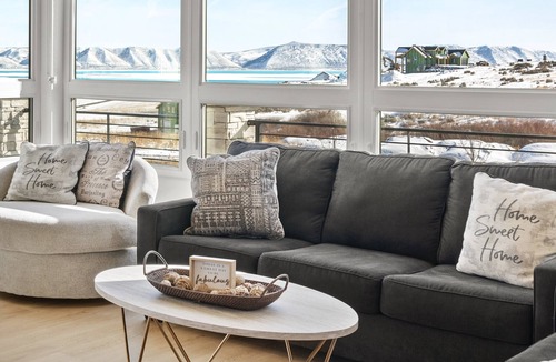Fish Haven Cabin | Discover South Canyon Lodges: A Dream EScape for Friends and Family
