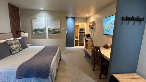 Friday Harbor Hotel | Discovery Inn