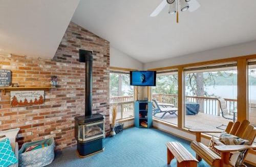 Loon Lake House | Dock, Deer Lake Access! Fishermen's Paradise