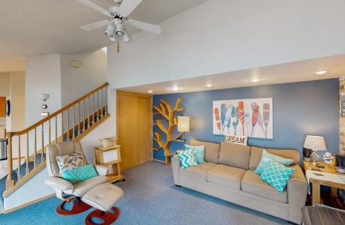 Loon Lake House | Dock, Deer Lake Access! Fishermen's Paradise