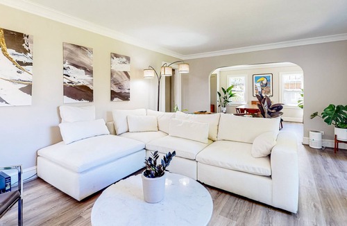 Hosford-Abernethy House | Dog-friendly home in prime SE Portland location - walk to Division/Hawthorne