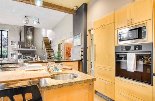 Hailey House | Dog-friendly home with private hot tub & gas grill