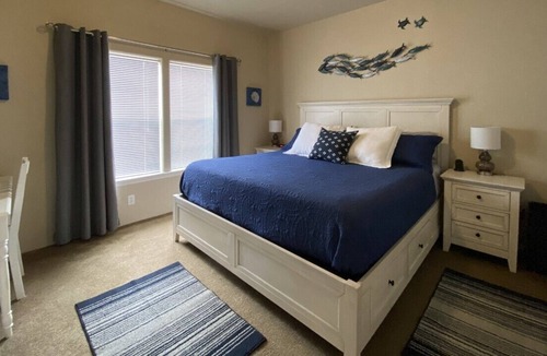 Oyehut-Hogans Corner Cabin | Dog Friendly - Ocean Shores Oasis - Amazing Location