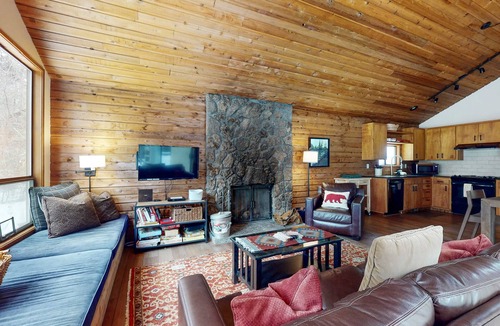 Black Butte Ranch House | Dog-friendly house with pool, hot tub, fitness room, fireplace, grill, & deck