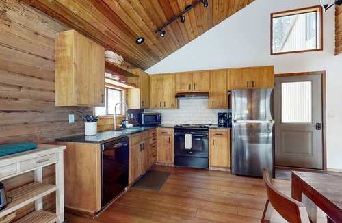 Black Butte Ranch House | Dog-friendly house with pool, hot tub, fitness room, fireplace, grill, & deck
