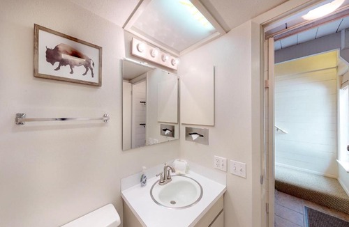 Elkhorn Hotel | Dollar Meadows 1361