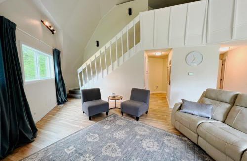 Eatonville House | Dome Home Hot Tub! 22 Mi To Mt Rainier!