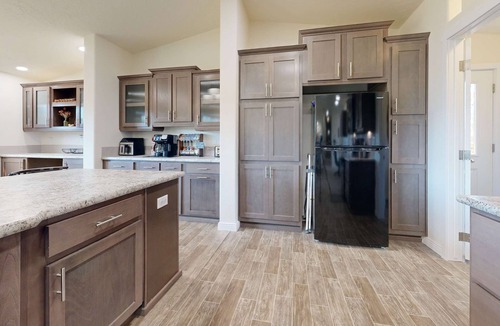 Fir Grove Estates Cabin | Donnelly Home, Hot Tub, AC, Fire Pit,Extra Parking