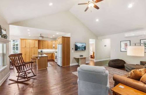 Dover Bay House | Dover Bay Retreat | Dogs OK | BBQ & Outdoor Seating