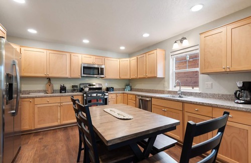 Dover Bay House | Dover Dreamin' - 3 Bedroom 3 Bath Parkside Bungalow