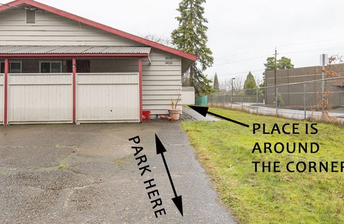 Beaverton Apartment | Downtown Beaverton Hideaway 2