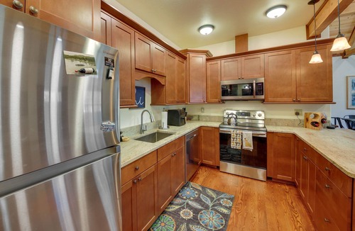Bonners Ferry Cottage | Downtown Bonners Ferry Home w/Covered Porch!