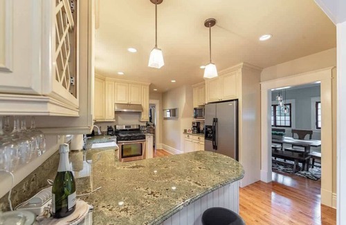 Fort Grounds Apartment | Downtown CDA House with Fire Pit and BBQ